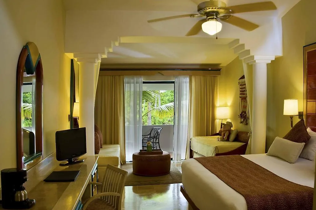 Melia Caribe Tropical All Inclusive (Adults Only) Hotel Punta Cana 5*,  República Dominicana